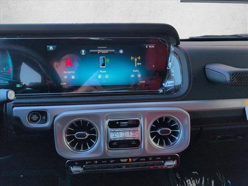 New 2026 Mercedes-Benz G 63 AMG 4MATIC image 12