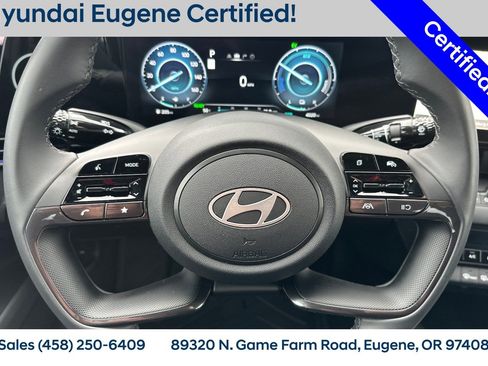 Used 2025 Hyundai Elantra SEL image 29