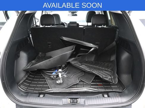 Used 2022 Ford Escape SEL w/ Technology Package FWD image 33