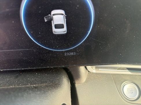 Used 2024 Hyundai Elantra SEL image 4