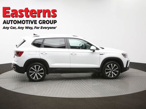 Used 2022 Volkswagen Taos SE AWD/4WD image 43