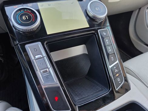 Used 2020 Jaguar I-PACE HSE image 18