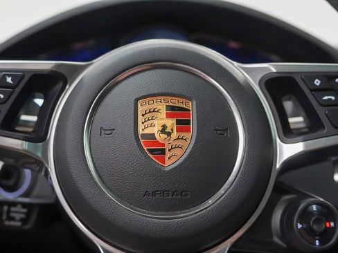 Certified 2023 Porsche Cayenne image 27