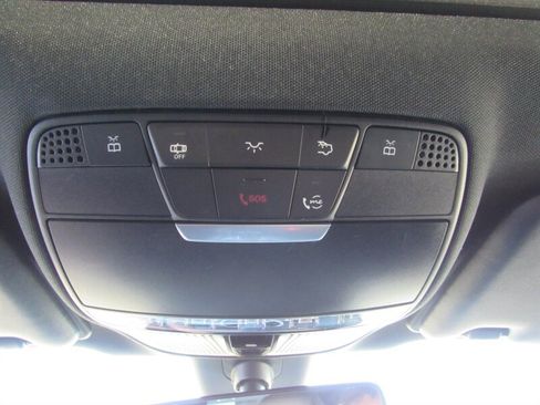 Used 2019 Mercedes-Benz E 300 image 23