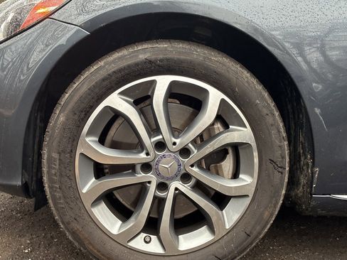 Used 2016 Mercedes-Benz C 300 4MATIC Sedan image 11