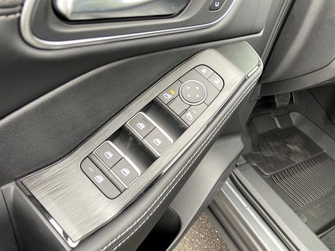 New 2026 Nissan Rogue Platinum image 10