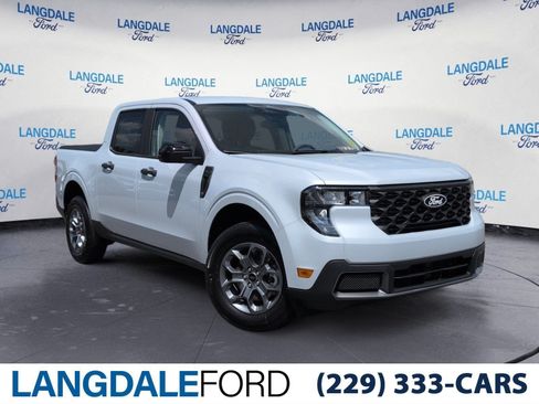 New 2026 Ford Maverick XLT w/ XLT Luxury Package FWD image 1