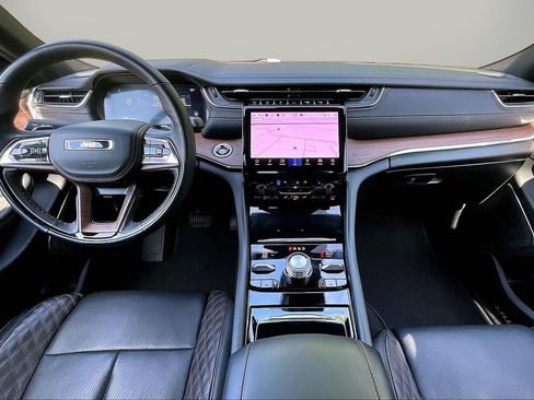 Certified 2025 Jeep Grand Cherokee Summit AWD/4WD image 15