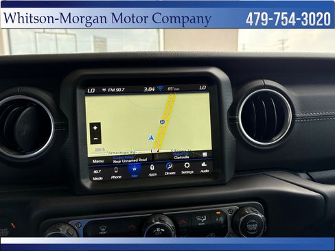 Used 2023 Jeep Wrangler Unlimited Sahara AWD/4WD image 13