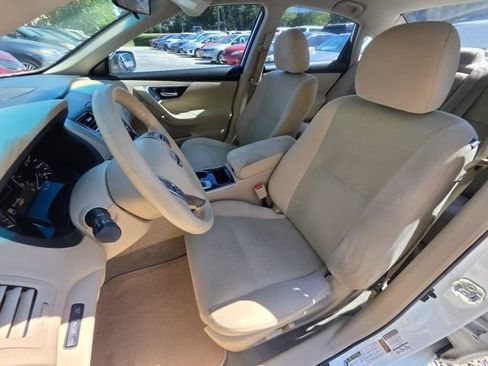 Used 2014 Nissan Altima 2.5 S w/ Sport Value Package FWD image 14
