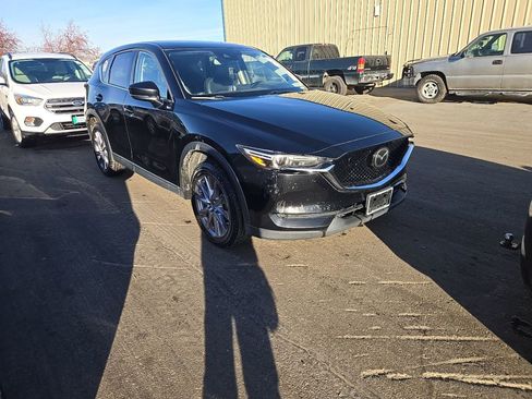 Used 2020 MAZDA CX-5 Grand Touring image 2