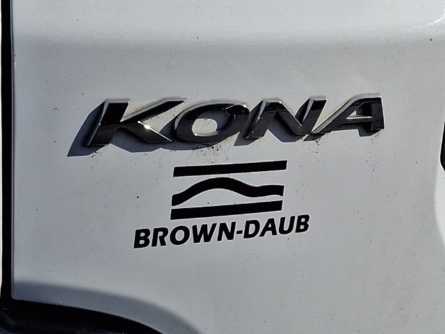 Used 2023 Hyundai Kona SEL AWD/4WD image 4