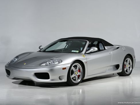 Used 2004 Ferrari 360 Spider RWD image 4