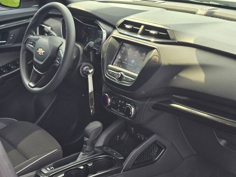 Used 2022 Chevrolet TrailBlazer LS image 7