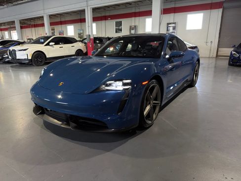 Used 2021 Porsche Taycan Turbo S AWD/4WD image 3
