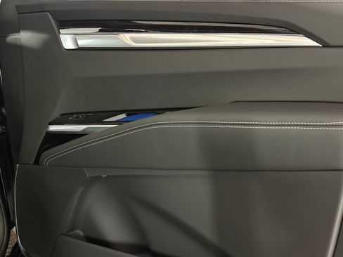 New 2026 Cadillac Escalade ESV Luxury image 53