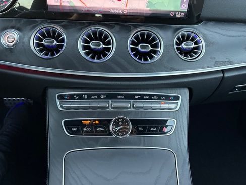 Used 2019 Mercedes-Benz E 450 Cabriolet image 40