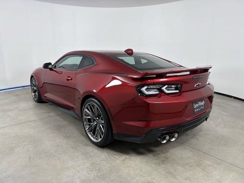 Used 2022 Chevrolet Camaro ZL1 RWD image 3
