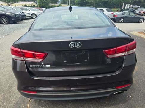 Used 2018 Kia Optima LX FWD image 6