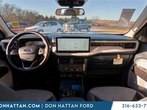 New 2026 Ford Maverick XLT w/ XLT Luxury Package image 3