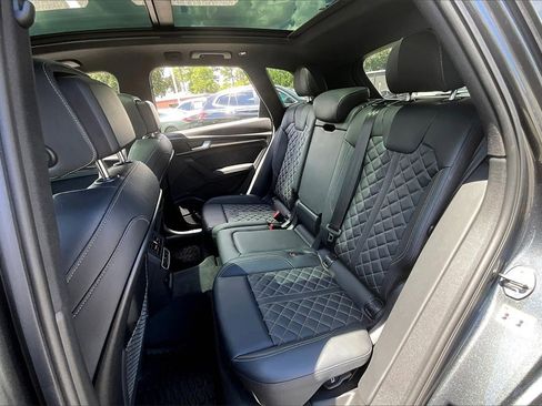 Used 2023 Audi SQ5 Premium Plus w/ Premium Plus Package image 19