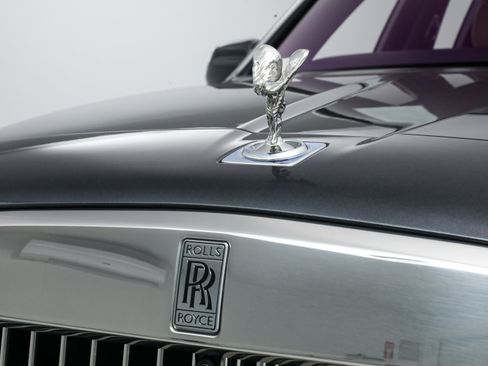 Used 2022 Rolls-Royce Cullinan image 13