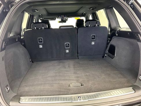 Used 2023 Jeep Grand Cherokee Overland w/ Advanced Protech Group III AWD/4WD image 27