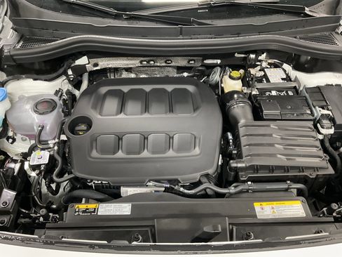 New 2026 Volkswagen Tiguan SE AWD/4WD image 18