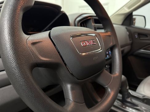 Used 2019 GMC Canyon 2WD Crew Cab image 32