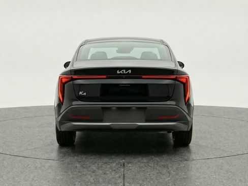 Used 2025 Kia K4 FWD image 7