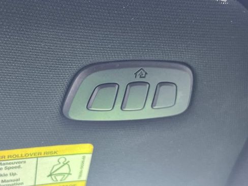 Used 2025 Ford Expedition Tremor AWD/4WD image 31