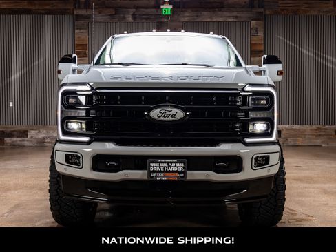 Used 2026 Ford F250 Platinum w/ Platinum Plus Package AWD/4WD image 4