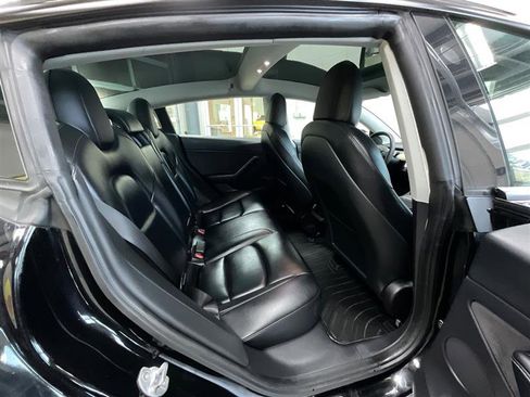 Used 2021 Tesla Model 3 Standard Range Plus RWD image 21