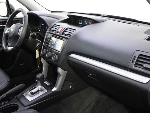 Used 2014 Subaru Forester 2.5i Touring w/ Popular Package #2 AWD/4WD image 12