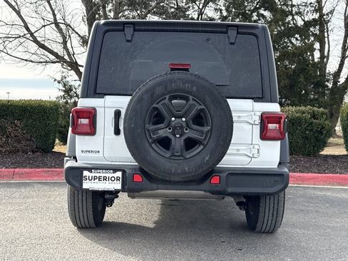 Used 2023 Jeep Wrangler Sport S image 5