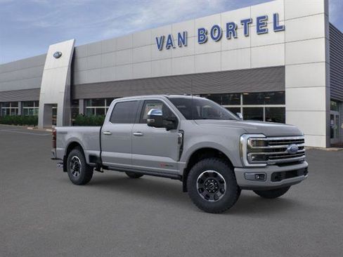 New 2026 Ford F250 Platinum w/ Platinum Plus Package image 7