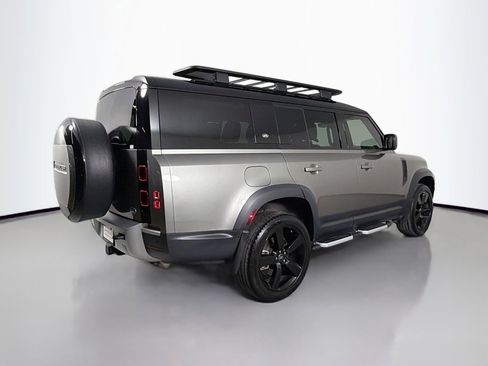 Certified 2023 Land Rover Defender 130 SE image 5