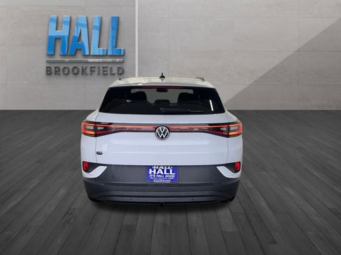 Certified 2022 Volkswagen ID.4 Pro S image 4