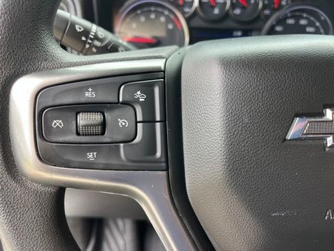 Used 2021 Chevrolet Silverado 1500 Custom Trail Boss w/ Safety Confidence Package AWD/4WD image 18