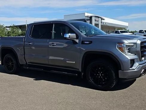 Used 2020 GMC Sierra 1500 Elevation AWD/4WD image 2