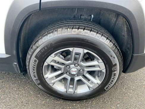 Used 2025 GMC Terrain Elevation image 31