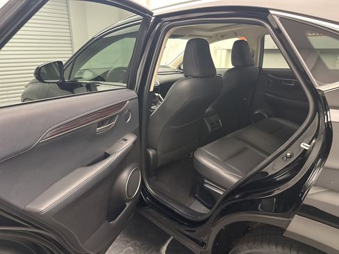 Used 2015 Lexus NX 300h AWD image 6