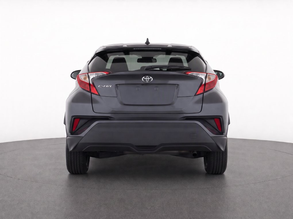 Used 2018 Toyota C-HR XLE FWD image 10