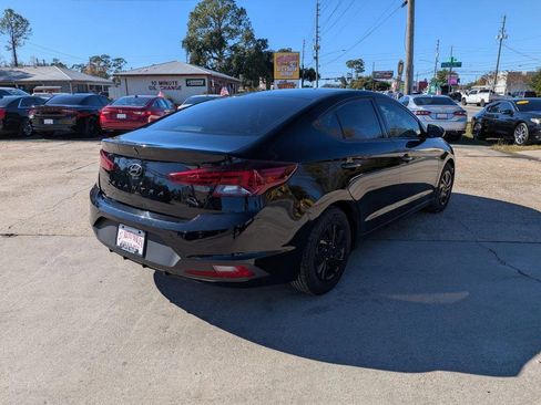 Used 2020 Hyundai Elantra SE w/ Cargo Package (C1) image 5