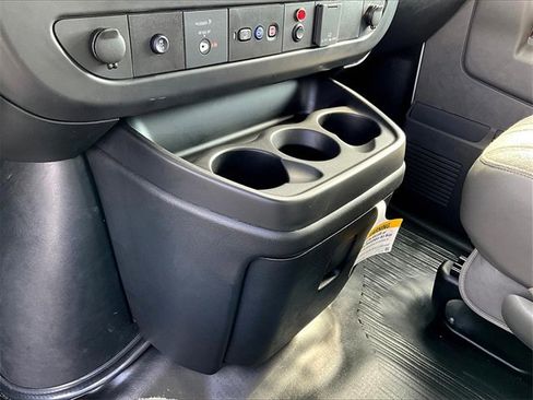 New 2025 Chevrolet Express 3500 w/ Power Convenience Package image 11