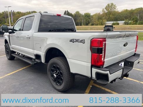 New 2026 Ford F250 Lariat w/ Black Appearance Package image 5
