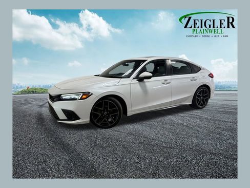 Used 2022 Honda Civic Sport Touring image 1