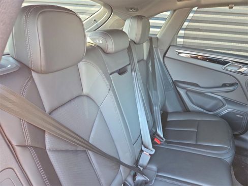 Certified 2026 Porsche Macan Turbo image 21