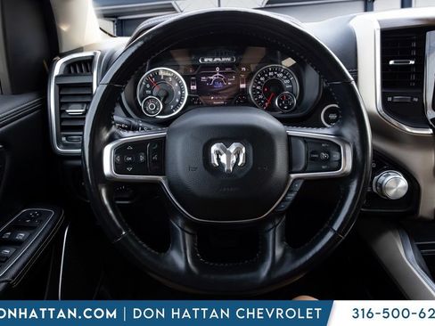 Used 2022 RAM 1500 Laramie AWD/4WD image 6
