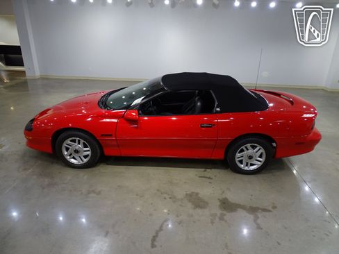 Used 1995 Chevrolet Camaro Z28 image 5